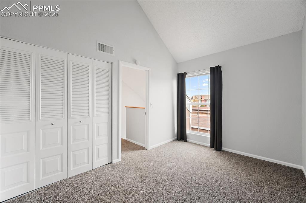 Image 22 of 40: Bedroom