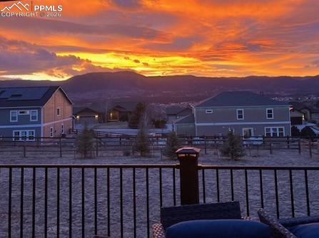 Image 30 of 42: Sunset vistas and mountain views