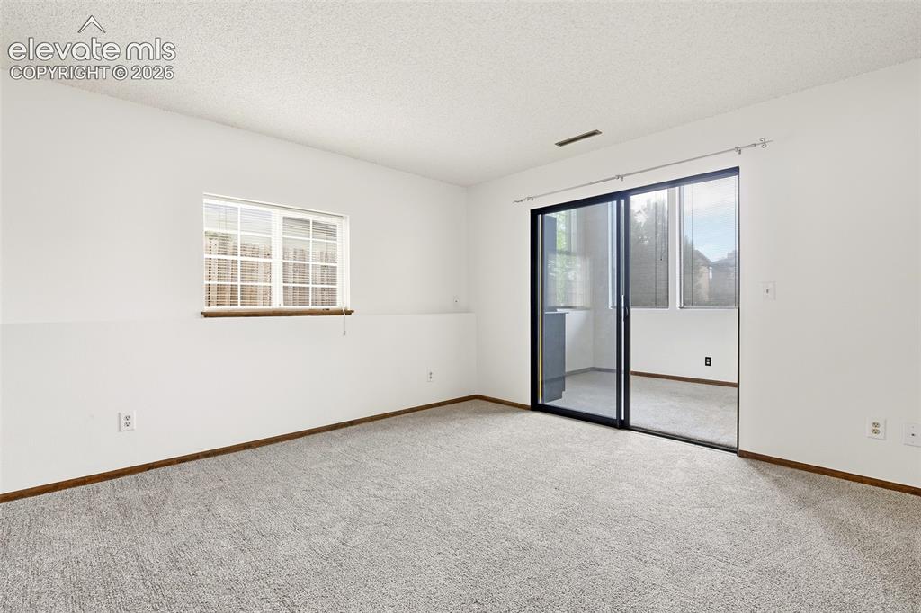 Image 18 of 45: ...access to ancillary room