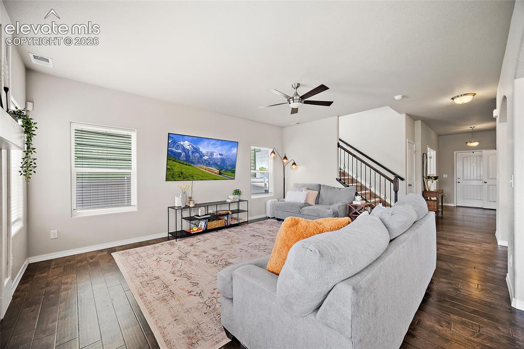 Image 8 of 49: Living room