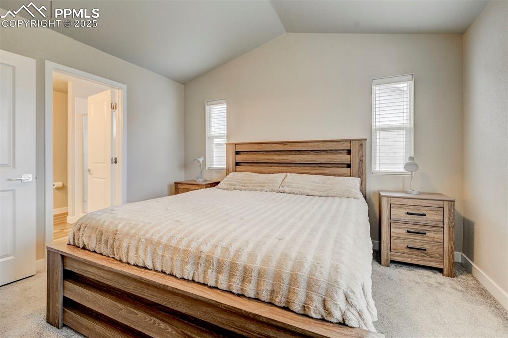 Image 11 of 19: Bedroom