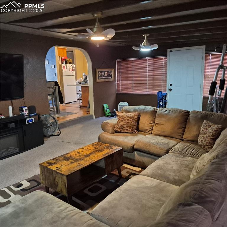 Image 10 of 13: Living Room