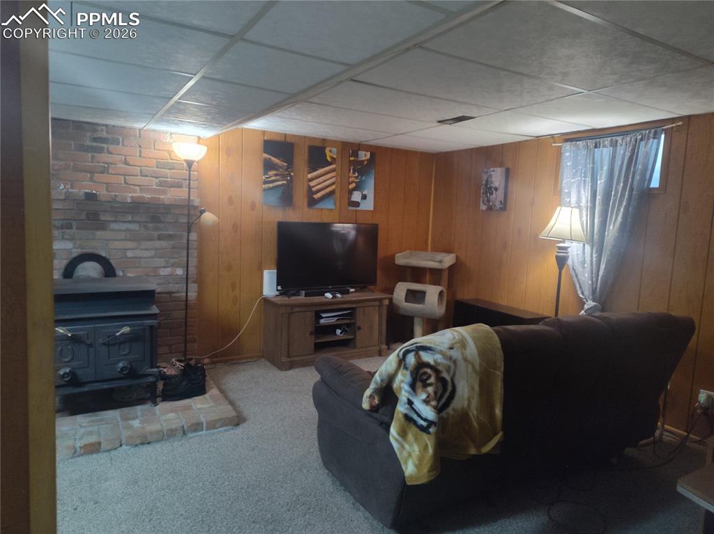 Image 23 of 39: Wood burning stove