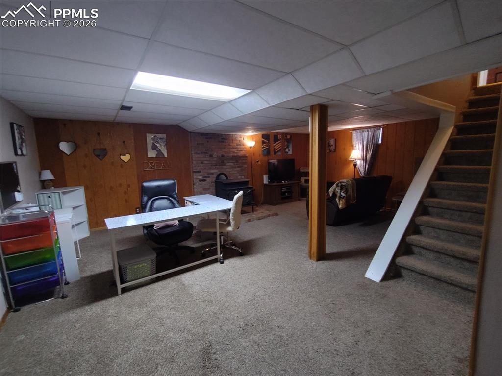 Image 27 of 39: Family Room