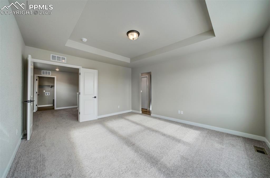 Image 16 of 44: Bedroom