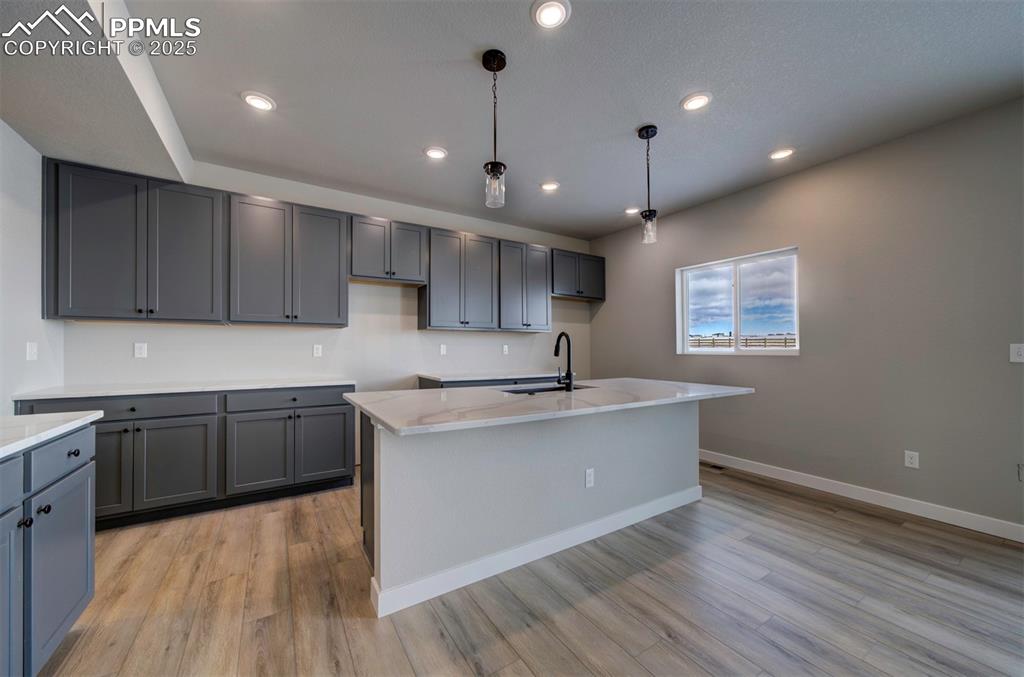 Image 8 of 44: Kitchen