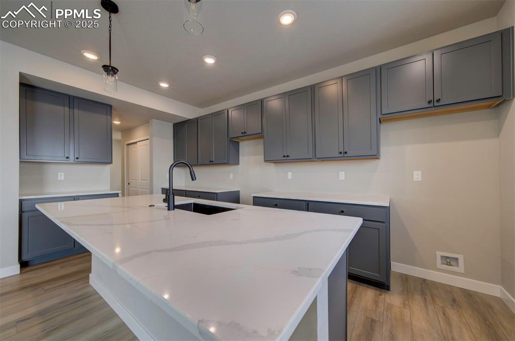 Image 9 of 44: Kitchen