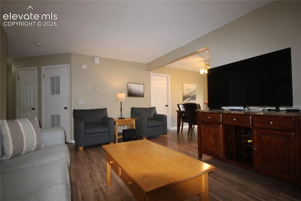 Image 6 of 33: Living Room