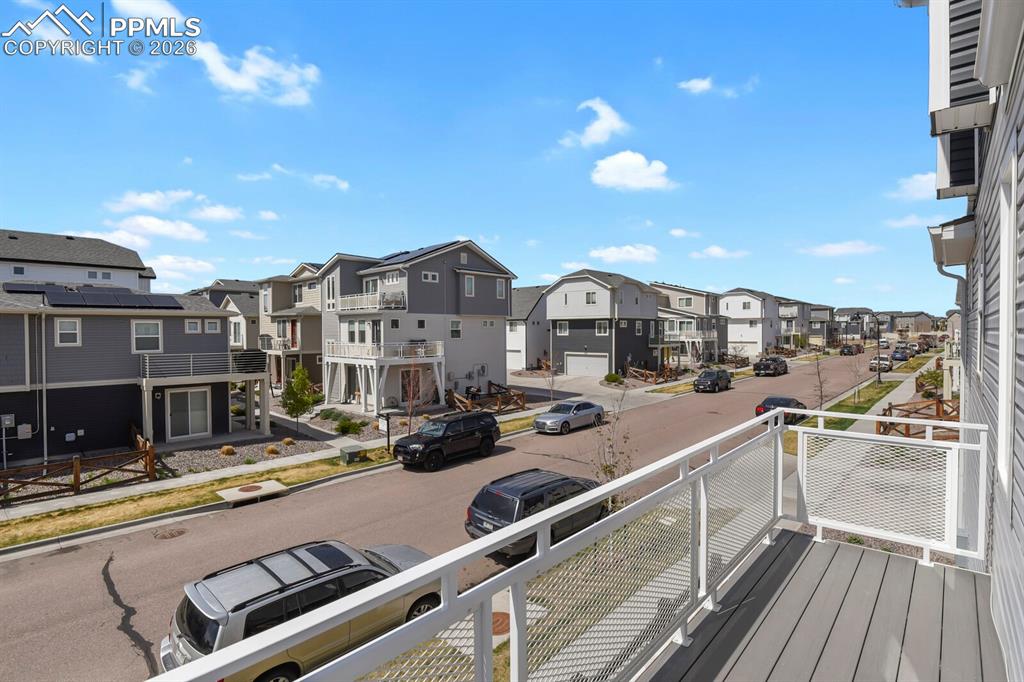 Image 27 of 31: Balcony