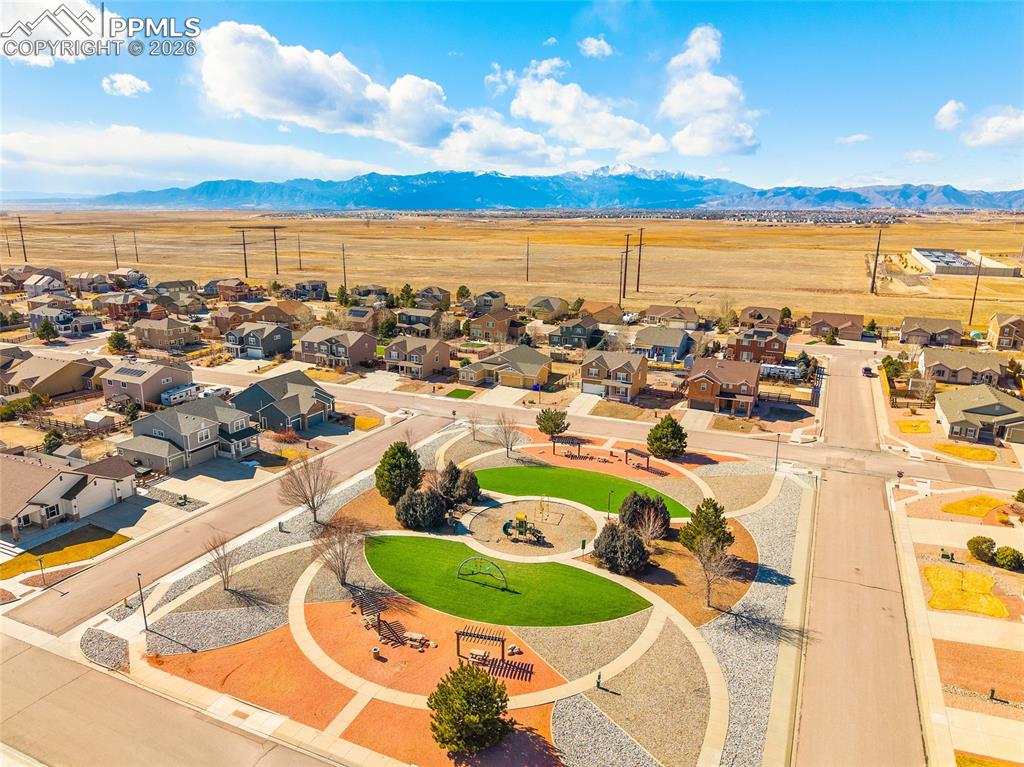 Image 47 of 50: No Description Available