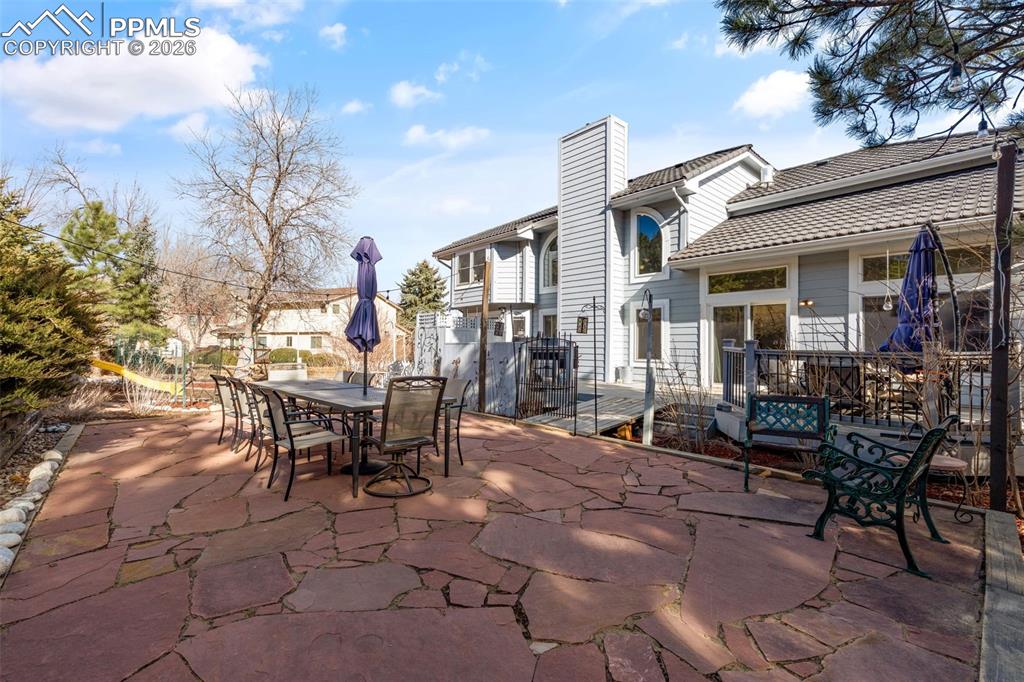 Image 46 of 50: Patio