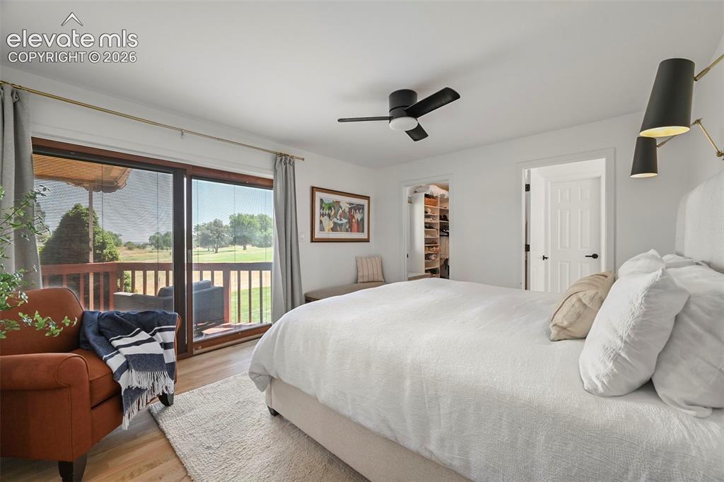 Image 21 of 50: Walk out to the deck and golf course views!