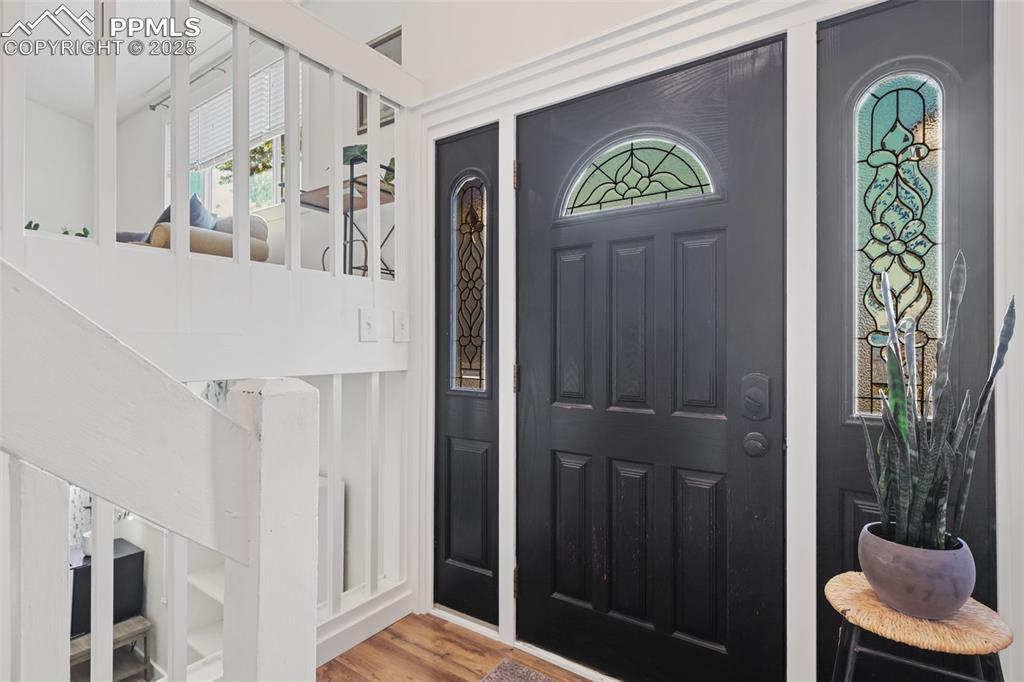 Image 3 of 24: Entry