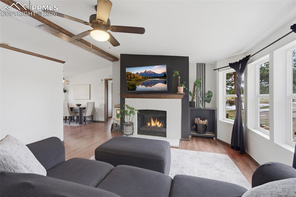 Image 9 of 48: Living Room