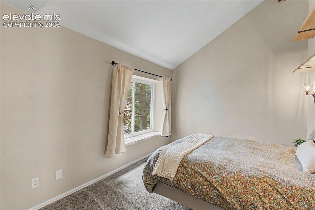Image 26 of 43: Master Bedroom