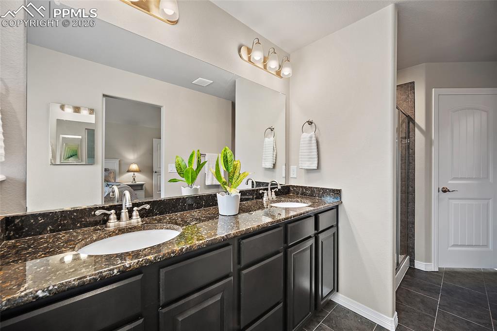 Image 22 of 50: No Description Available