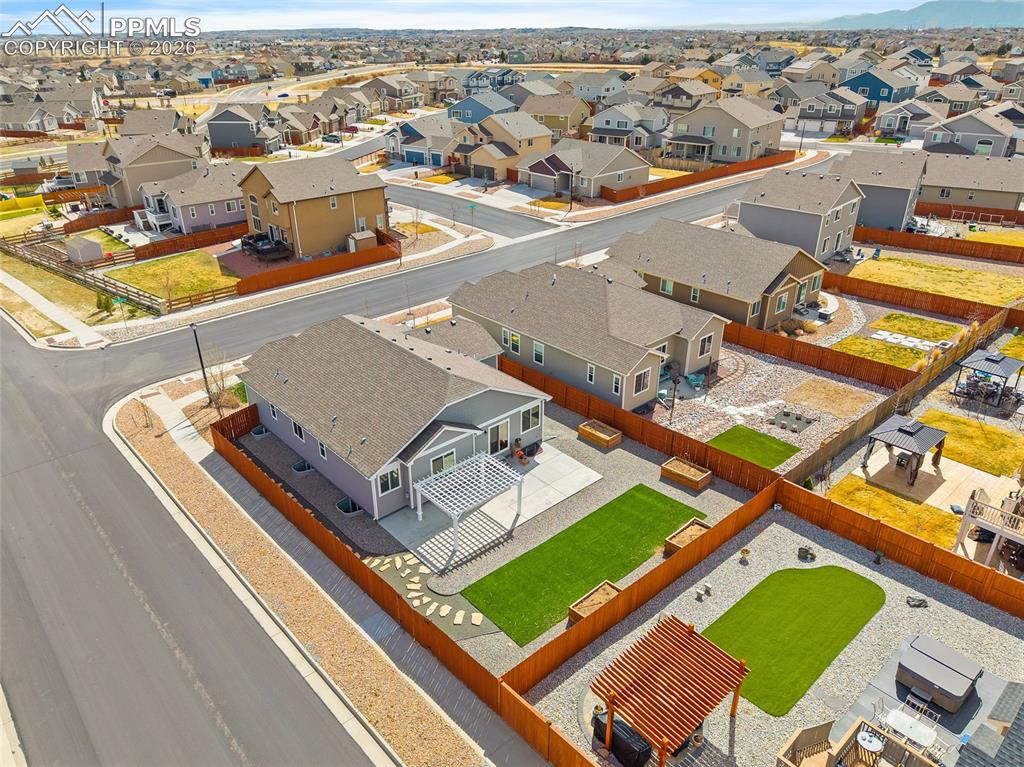 Image 42 of 50: No Description Available