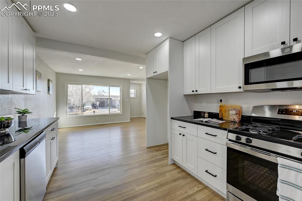 Listing 3026920, Image 11 of 32