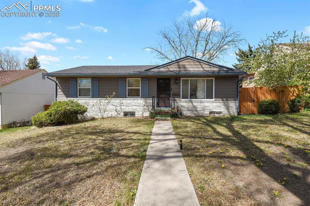 Image 1 of 31: Front of Structure