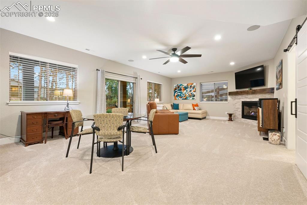 Image 20 of 42: Living Room