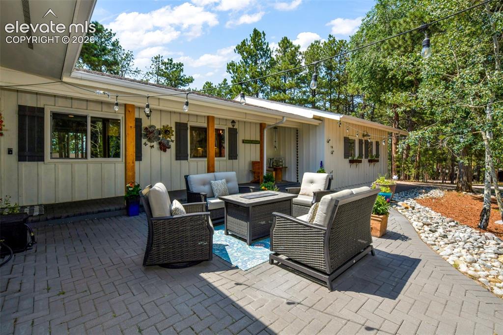Image 42 of 50: Patio