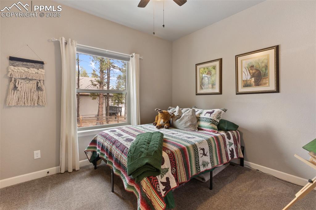 Image 23 of 35: Bedroom