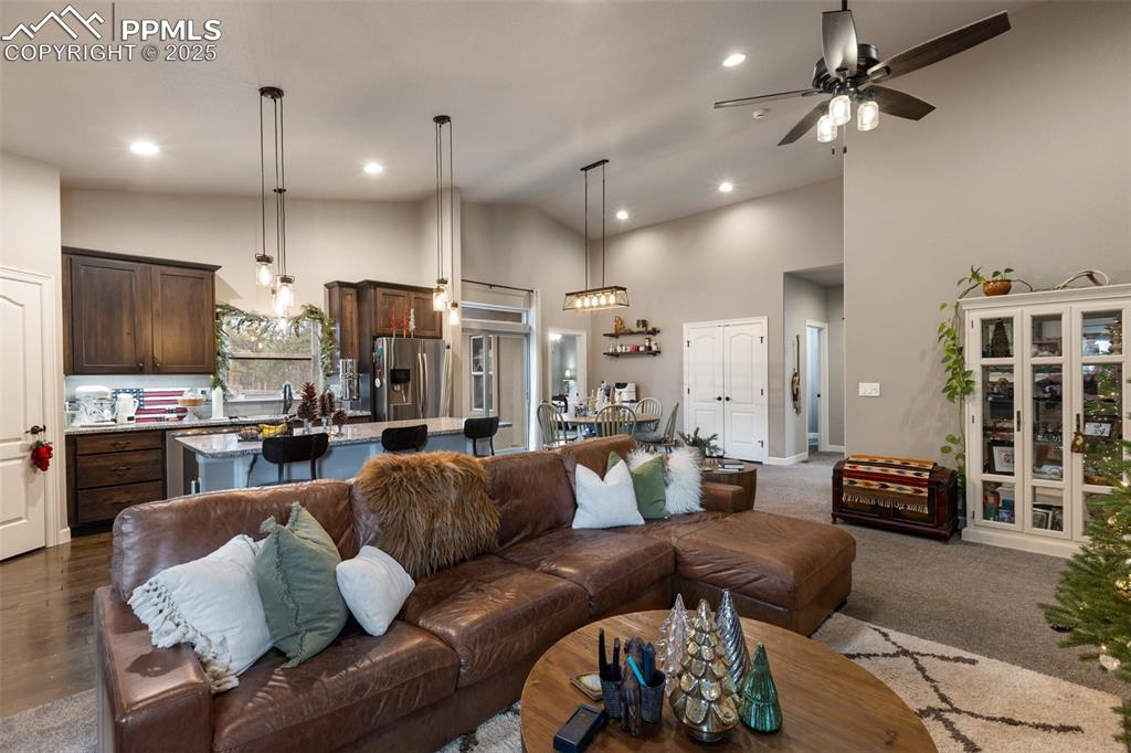 Image 7 of 35: Living Room