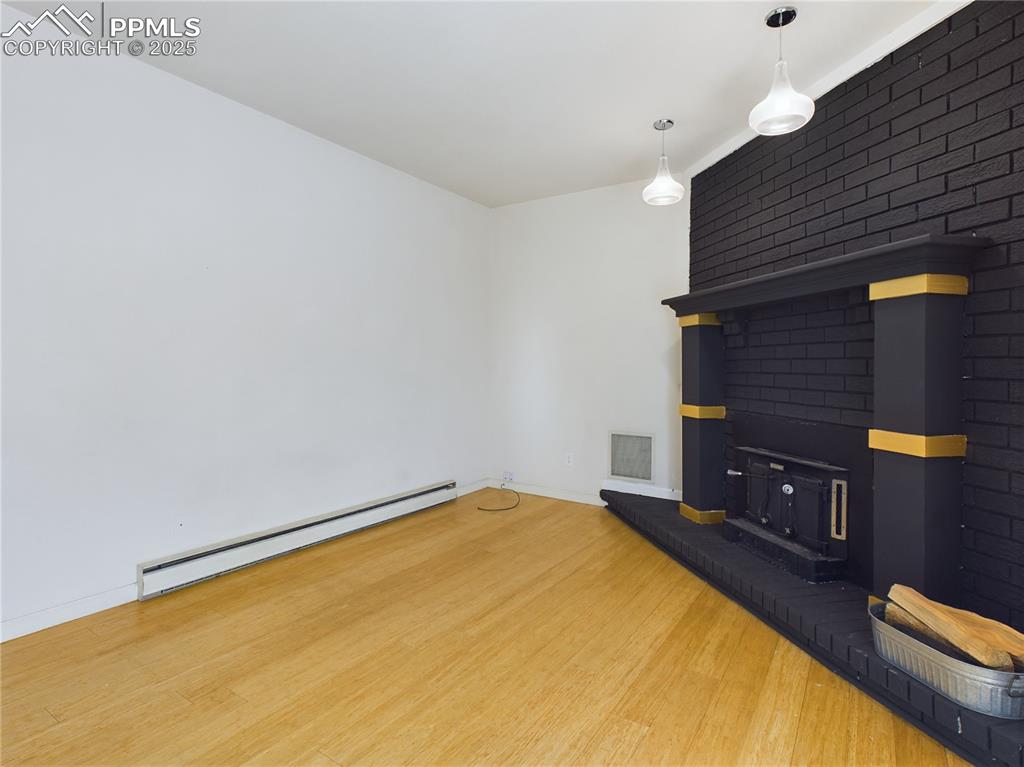 Image 9 of 19: Living Room