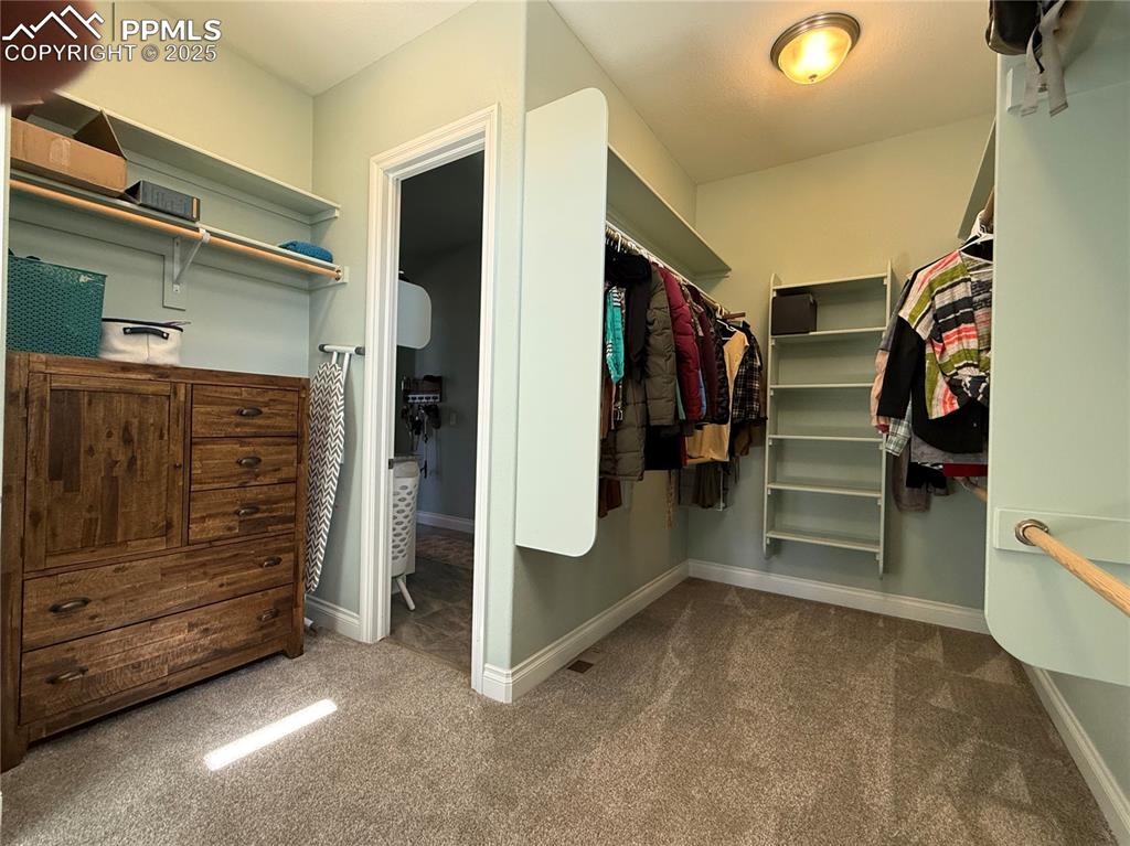 Image 20 of 45: Closet