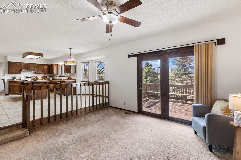 Image 16 of 39: Living Room