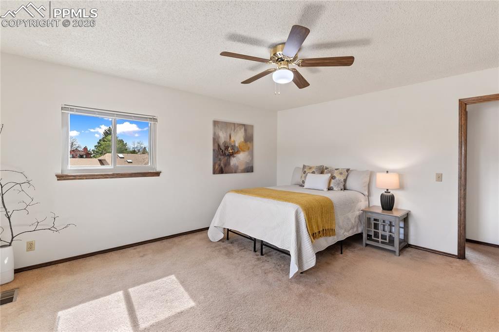 Image 22 of 39: Bedroom