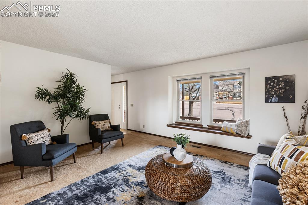 Image 7 of 39: Living Room