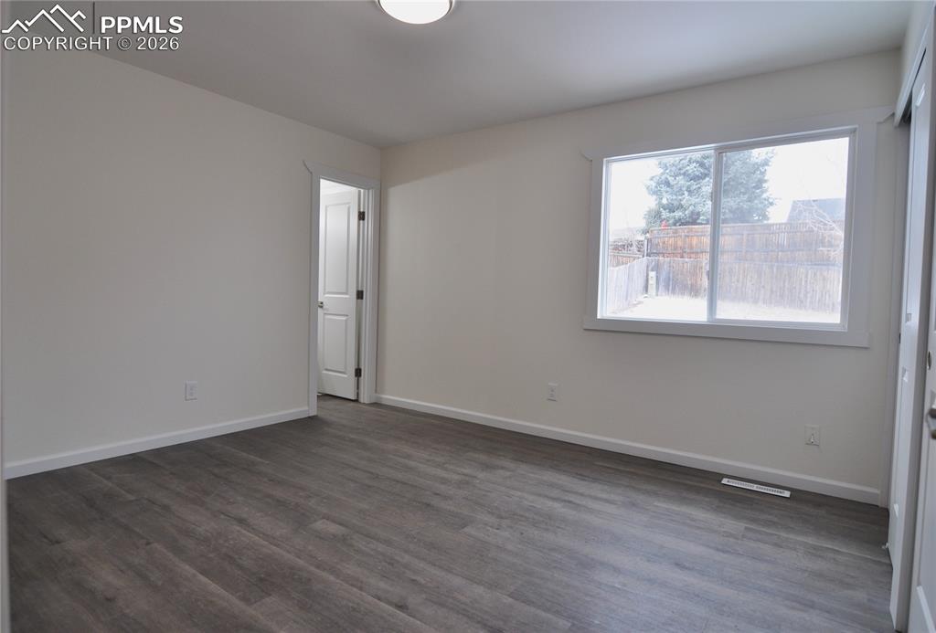 Image 17 of 32: Master Bedroom