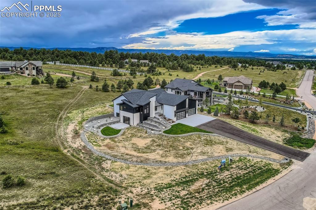 Image 31 of 41: Overview of rural landscape