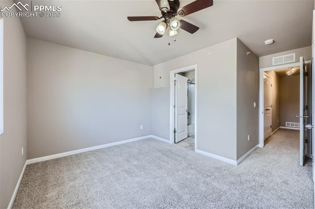 Image 20 of 28: Bedroom