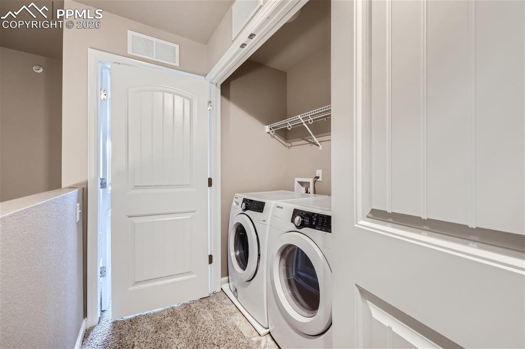 Image 22 of 28: Laundry