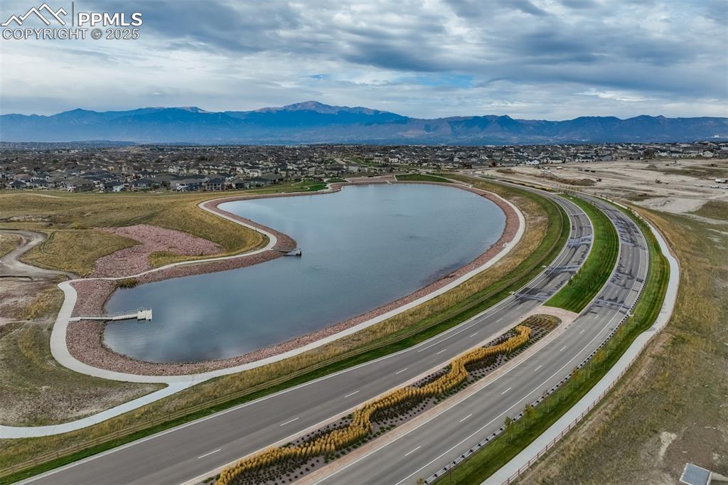 Image 45 of 50: Community lake to enjoy paddle boarding and kayaking!