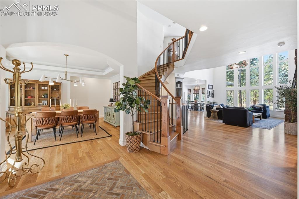 Image 11 of 50: Entrance Foyer