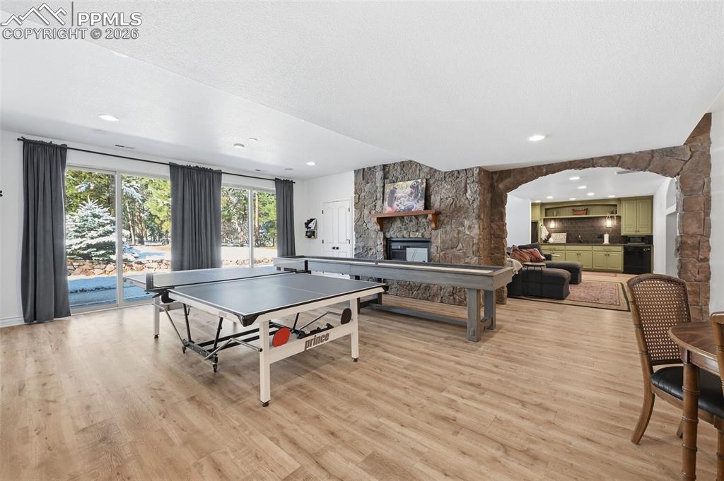 Image 26 of 50: Family Room