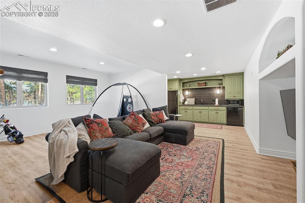 Image 28 of 50: Family Room