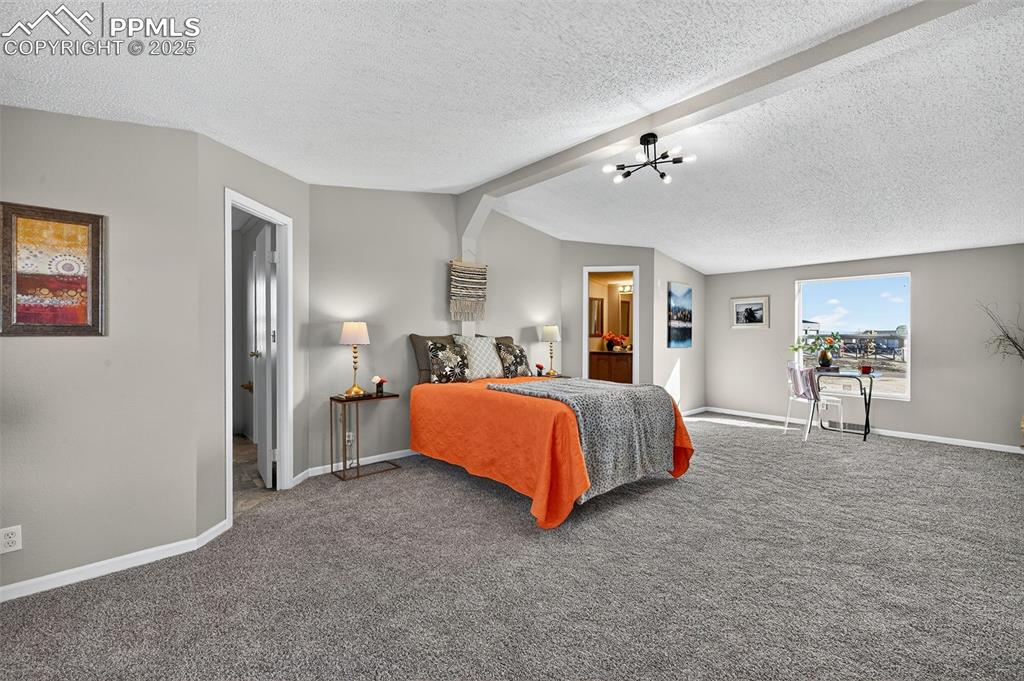 Image 24 of 45: Bedroom