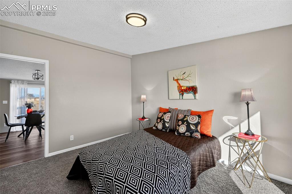 Image 27 of 45: Bedroom