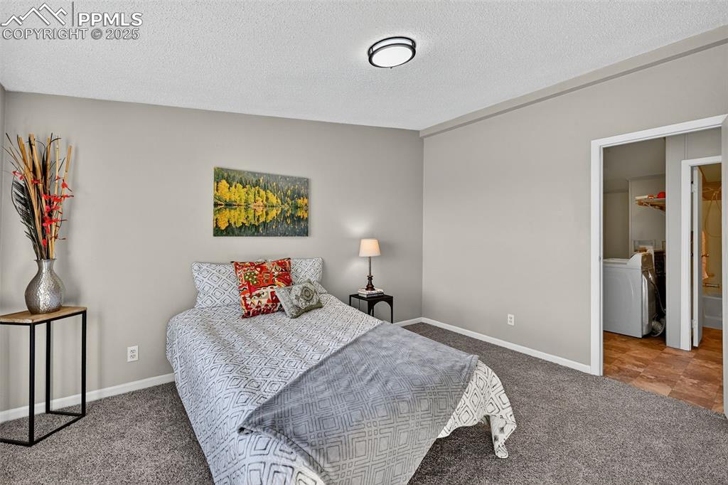 Image 29 of 45: Bedroom