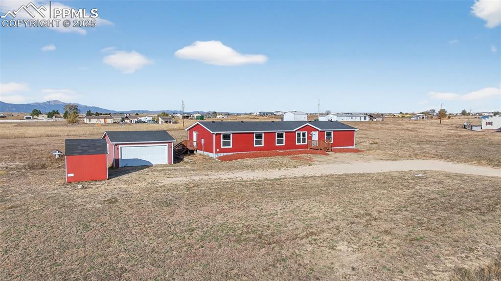 Image 35 of 45: Front of Structure