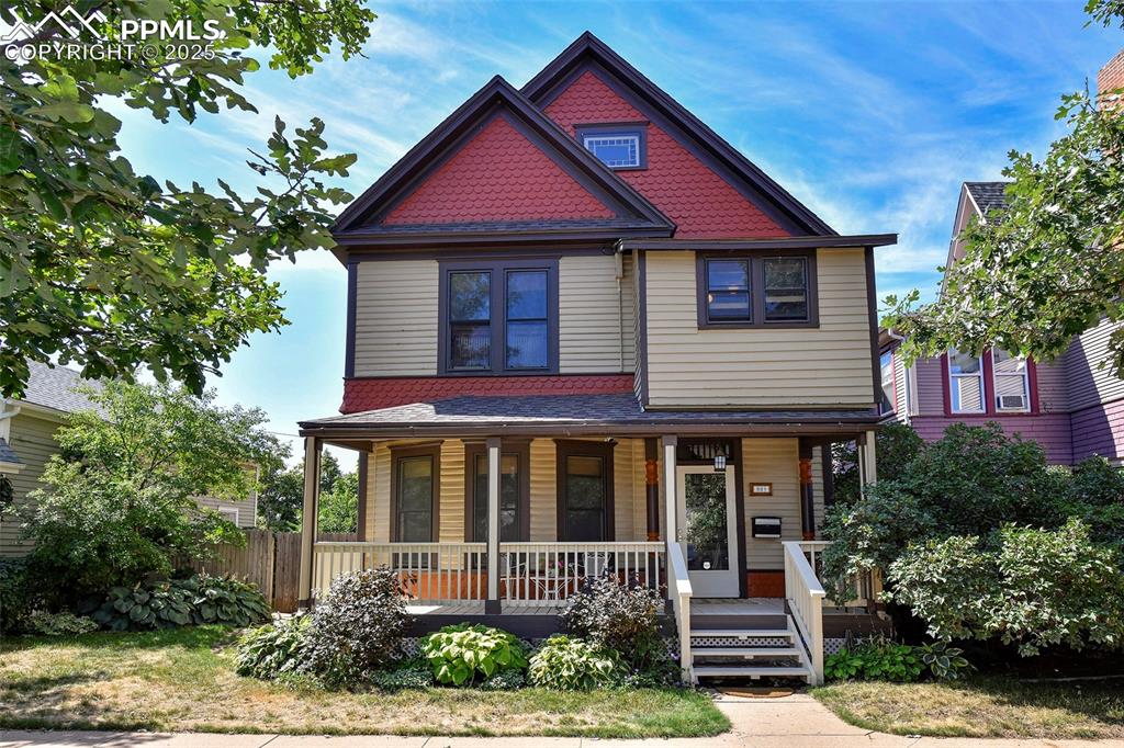 Caption: Fabulous 2.5-Story Victorian!