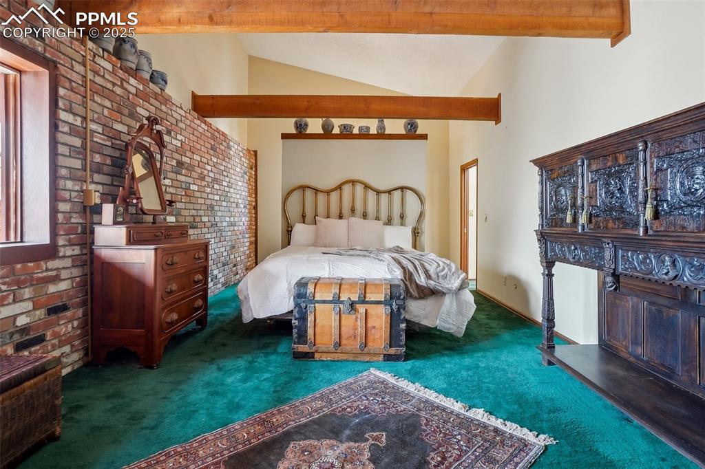 Image 15 of 49: primary bedroom 