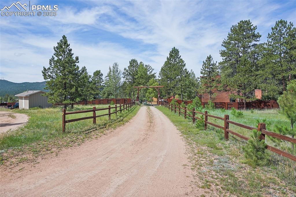 Image 4 of 49: entrance to property