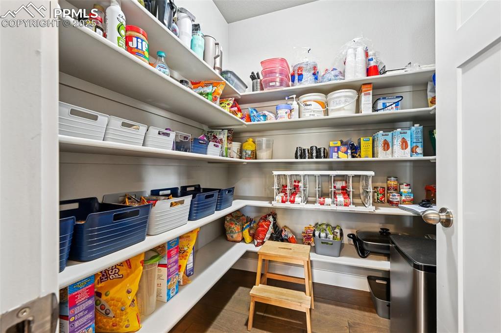 Image 12 of 50: Pantry