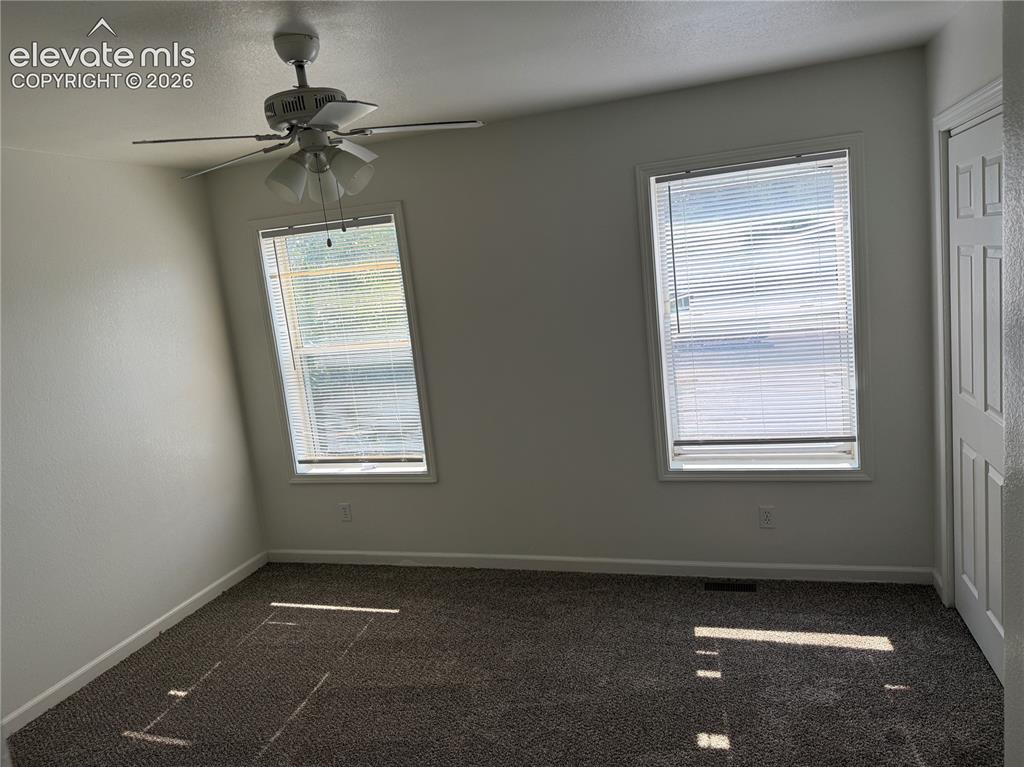 Image 6 of 14: Master Bedroom