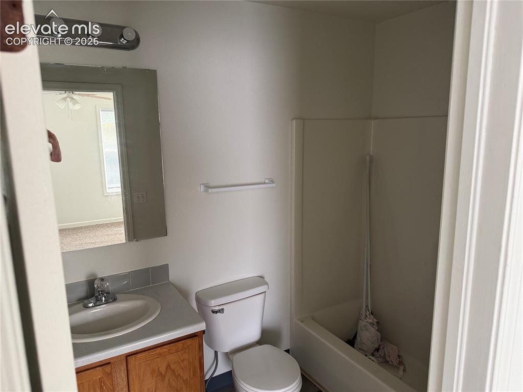 Image 8 of 14: Master Bathroom